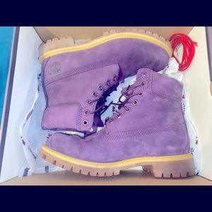 Timberland Purple Diamond Mens size 8.5
